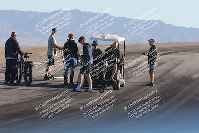 media/Oct-30-2025-Racers Edge (Thu) [[dabbdaf680]]/1-Around the Pits- Track Walk/